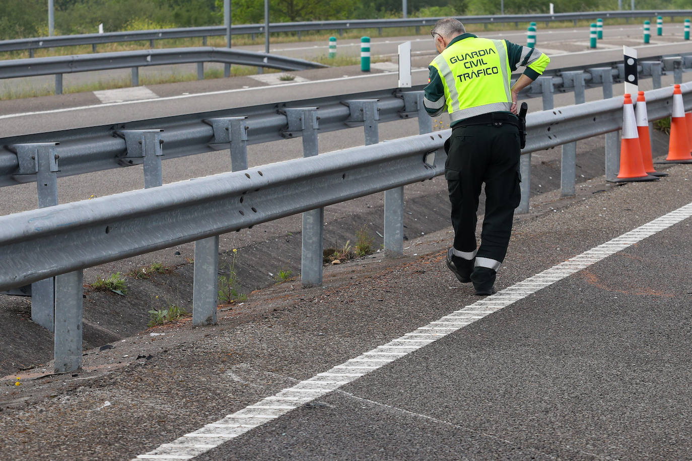 Grave accidente de tráfico en la AS-II