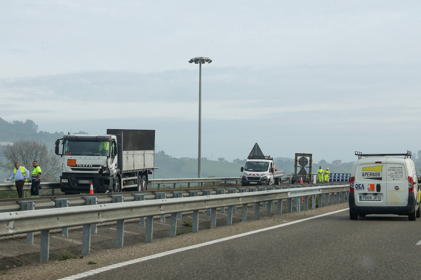 Grave accidente de tráfico en la AS-II