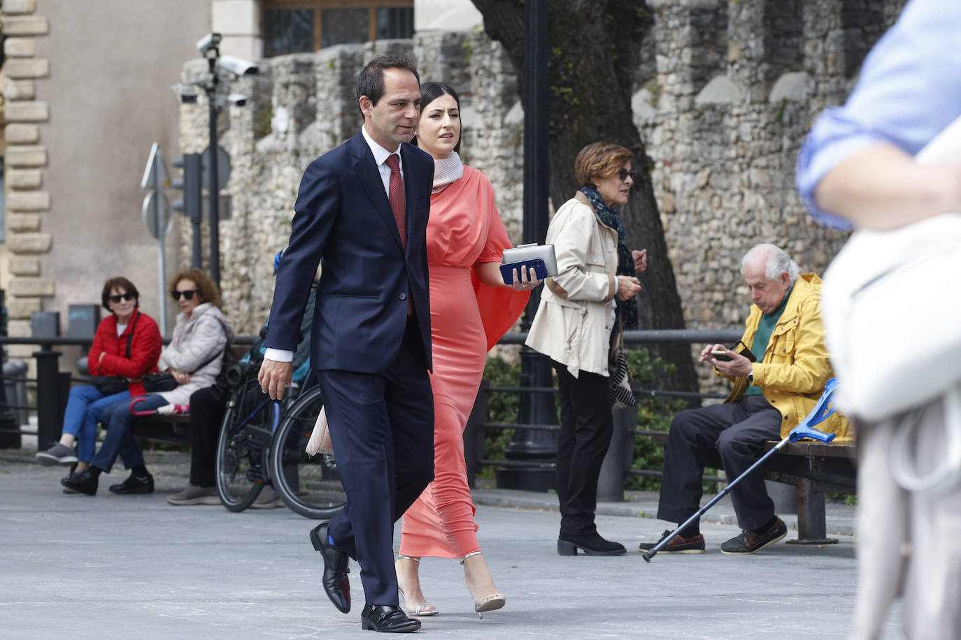 Ángela Pumariega sella su amor en San Pedro
