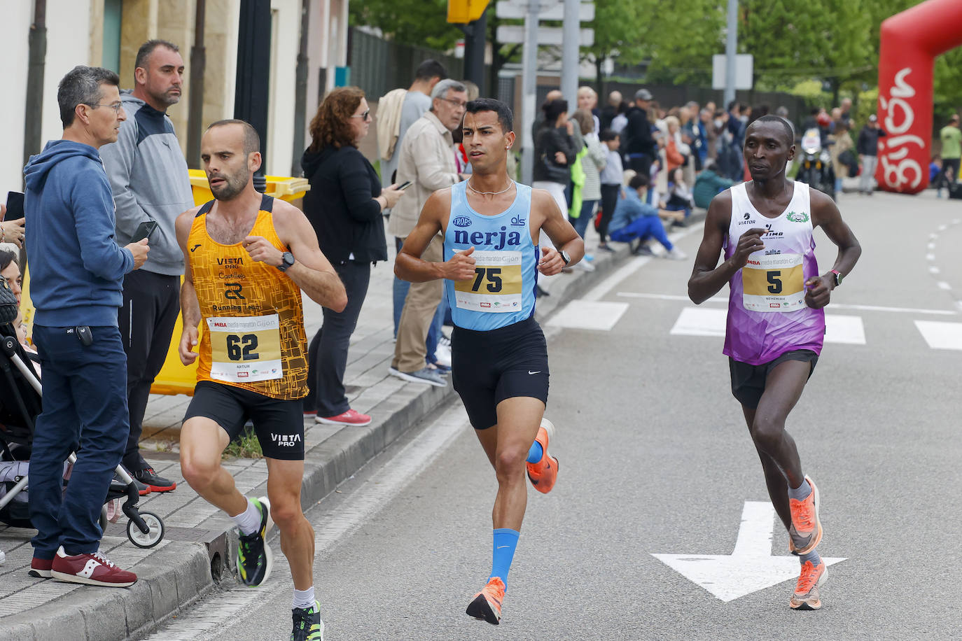 ¿Estuviste en la Media Maratón de Gijón? ¡Búscate!