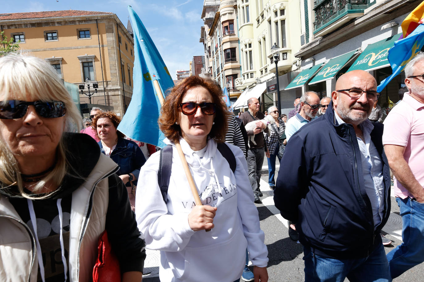 Clamor en Gijón por «trabajo digno, derechos y subida salarial»