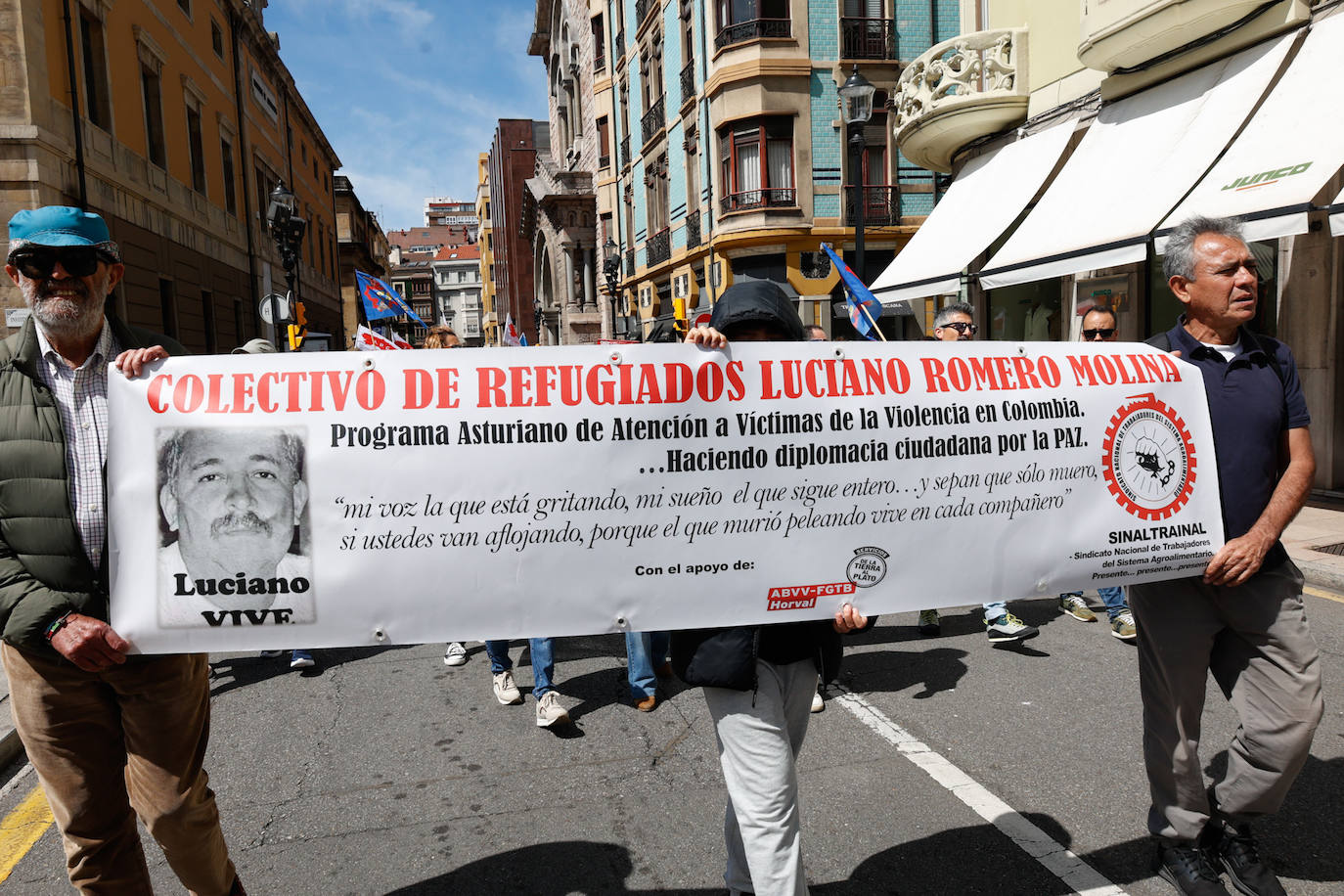 Clamor en Gijón por «trabajo digno, derechos y subida salarial»