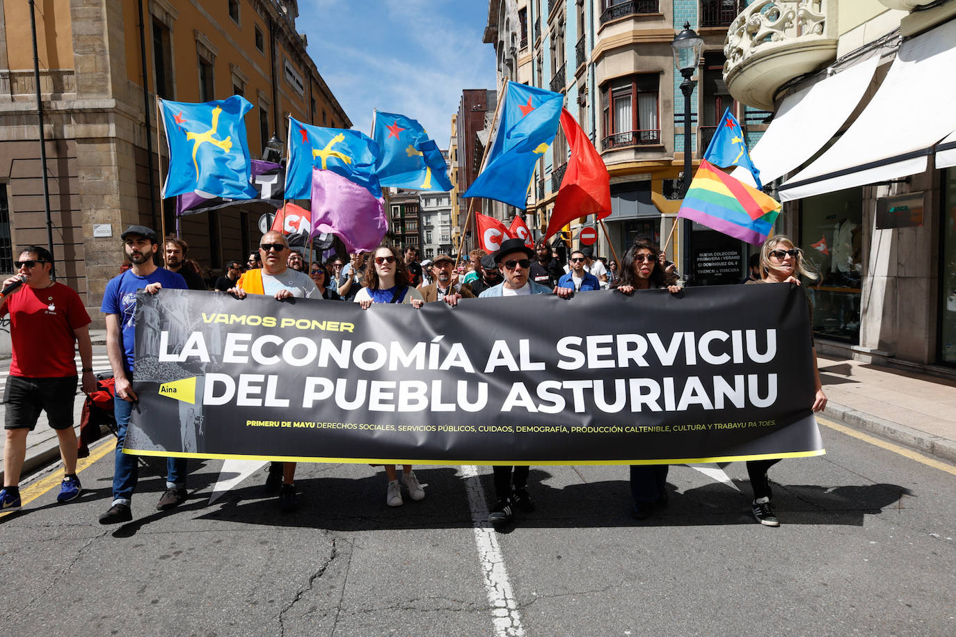 Clamor en Gijón por «trabajo digno, derechos y subida salarial»