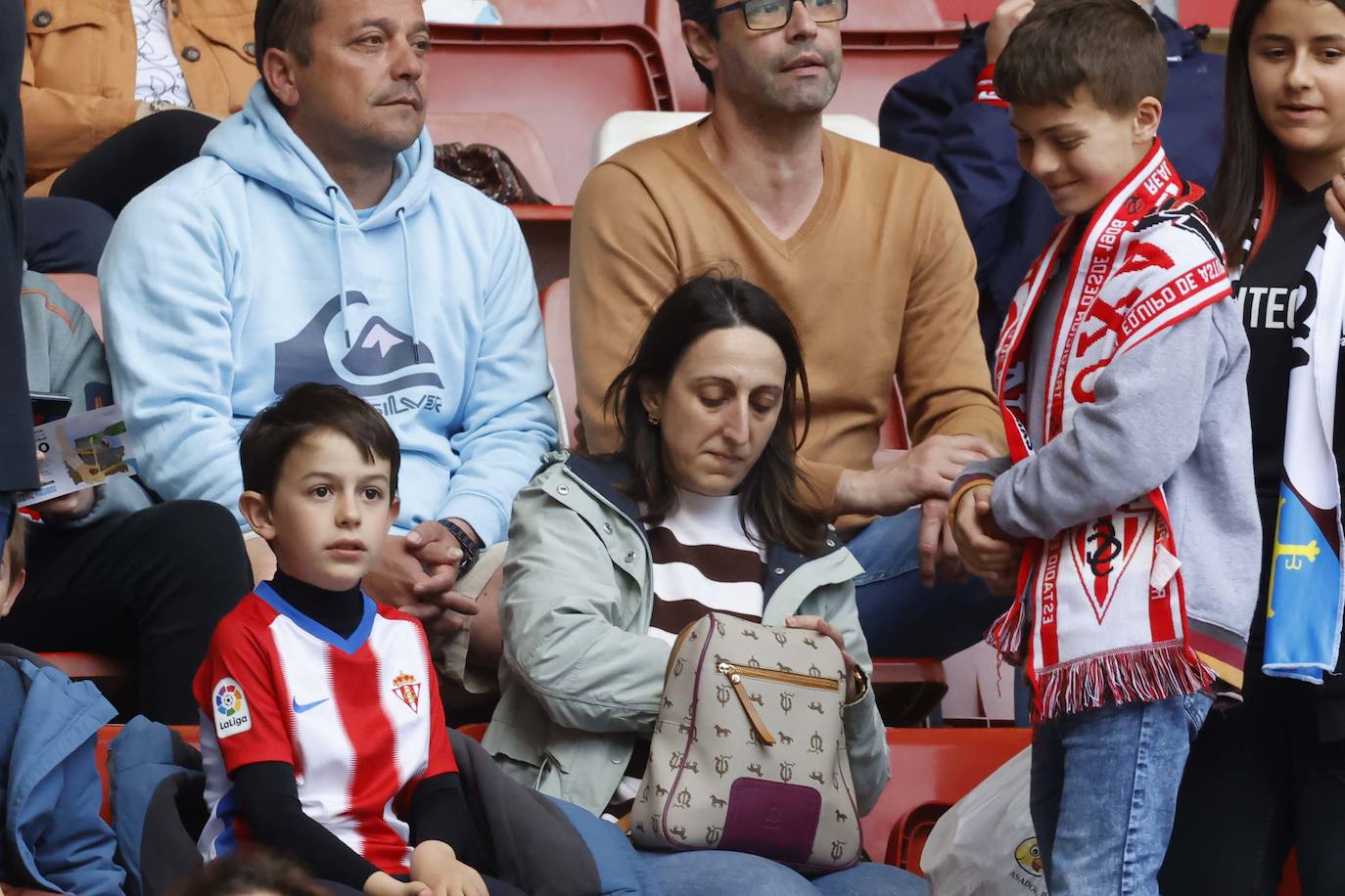 ¿Estuviste en el Sporting - Lugo? ¡Búscate en las fotos!