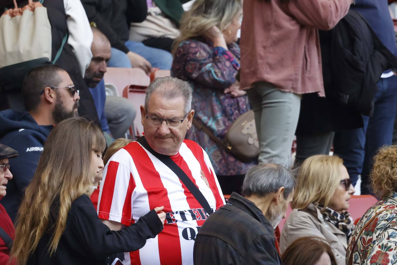 ¿Estuviste en el Sporting - Lugo? ¡Búscate en las fotos!