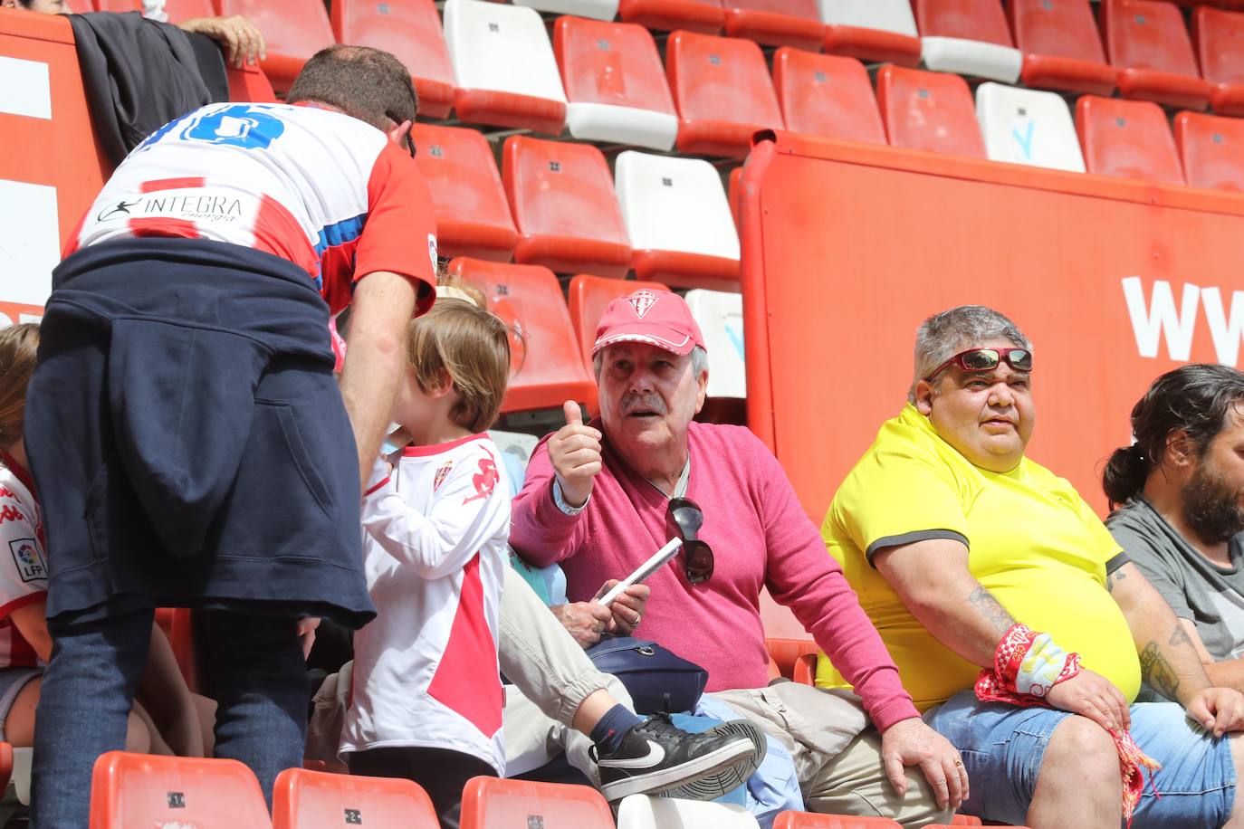 ¿Estuviste en el Sporting - Lugo? ¡Búscate en las fotos!