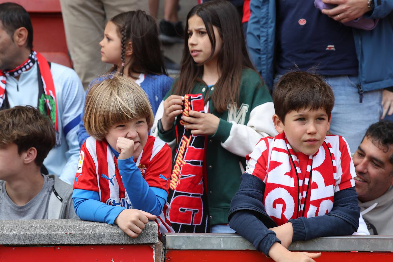 ¿Estuviste en el Sporting - Lugo? ¡Búscate en las fotos!