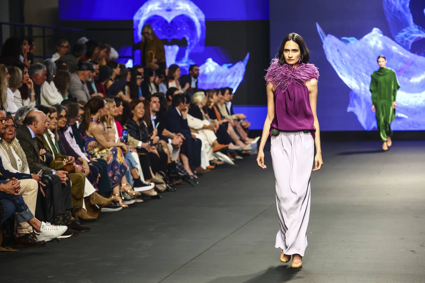 Oviedo, la gran pasarela del norte con Marcos Luengo