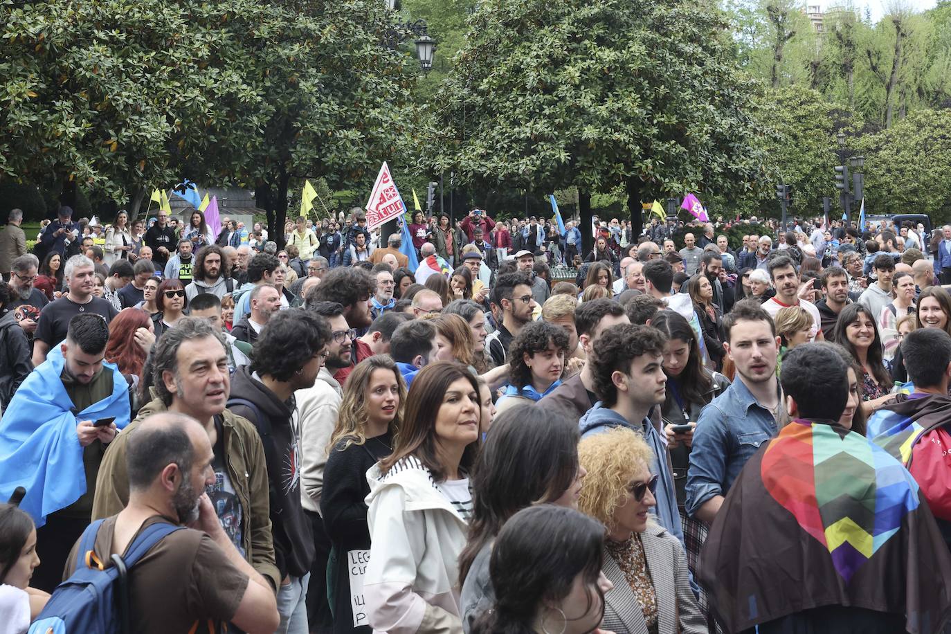 Multitudinaria manifestación en Oviedo por la &#039;oficialidá&#039; del asturiano