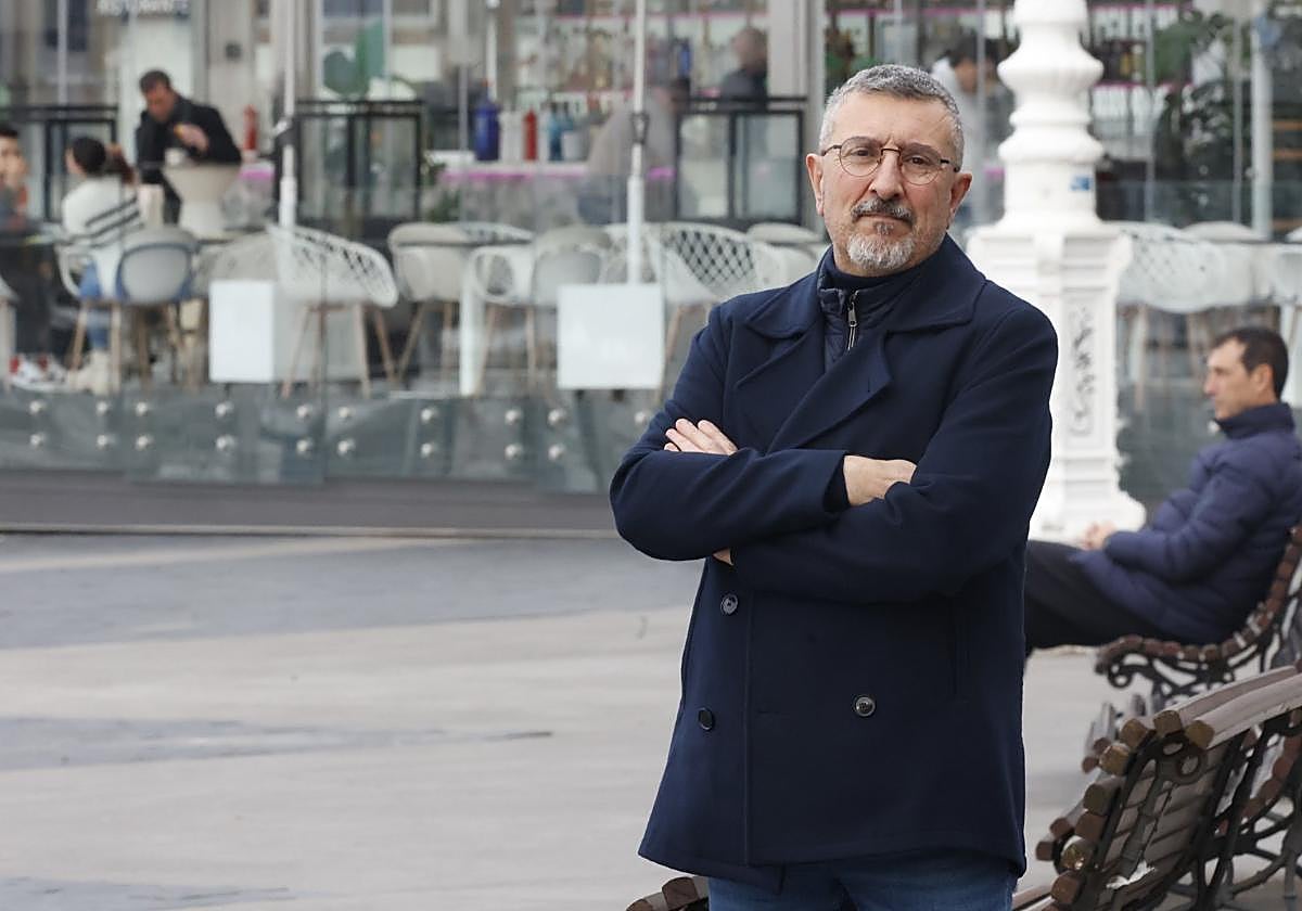 josé Carlos F. Sarasola.