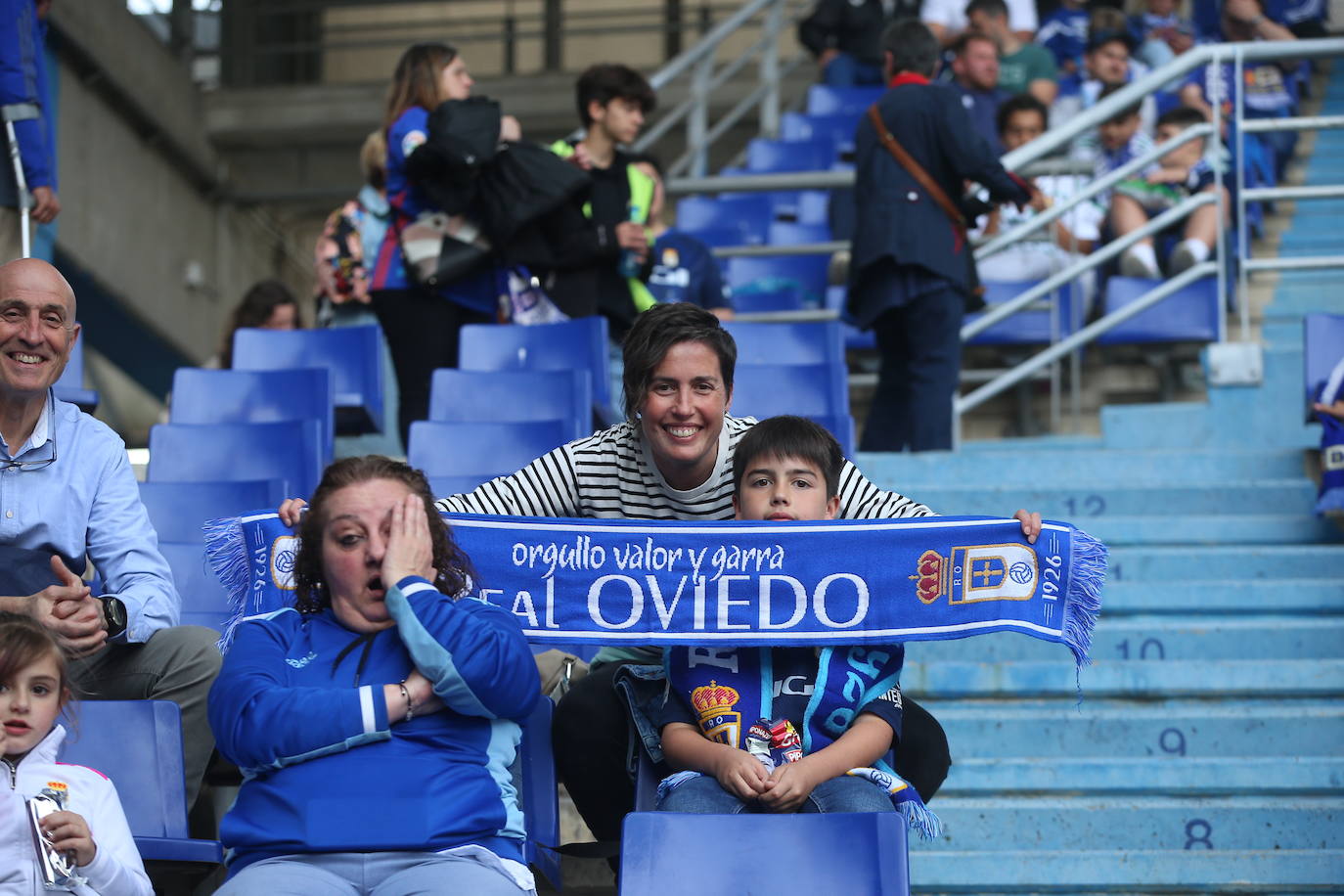 ¿Estuviste en el Oviedo - Zaragoza? ¡Búscate entre las imágenes!