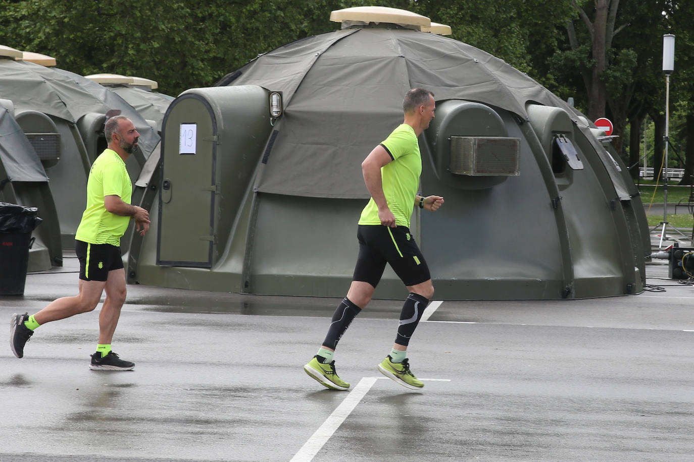 Así es el campamento de la UME en el parque de los Hermanos Castro de Gijón