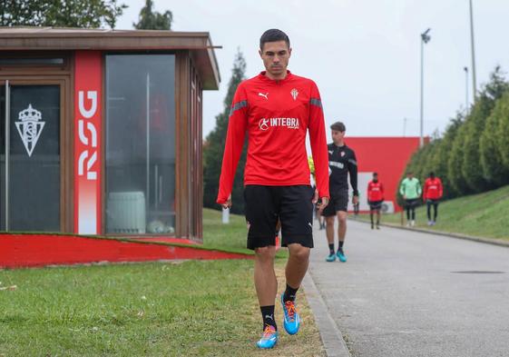 Djurdjevic en un entrenamiento del Sporting.