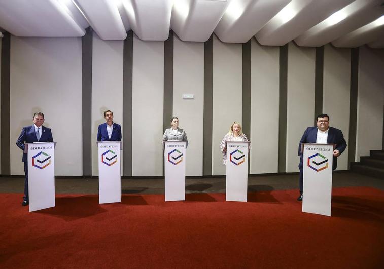 El debate más intenso de los candidatos de Oviedo