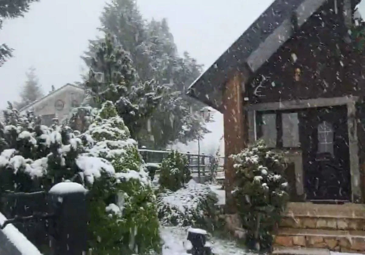 Diez planes para disfrutar en familia de la nieve en Asturias (y sin tener  que ir al fin del mundo) - La Nueva España