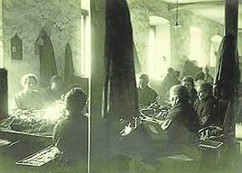 Cigarreras de la Fábrica de Tabacos, en 1909.