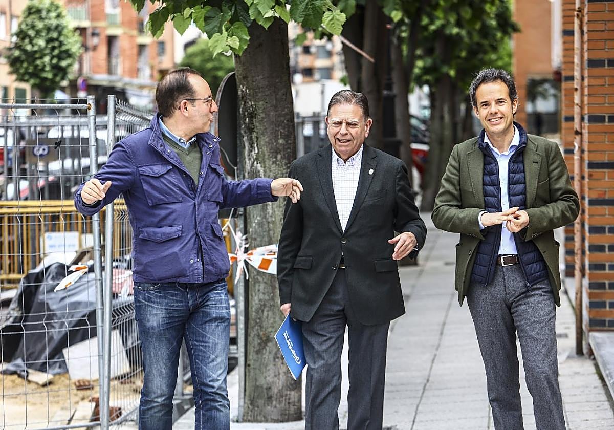 Mario Arias, Alfredo Canteli y Nacho Cuesta.