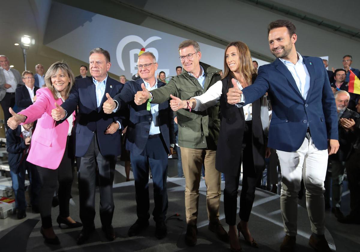 1.300 personas respaldan al PP en un mitin en Oviedo