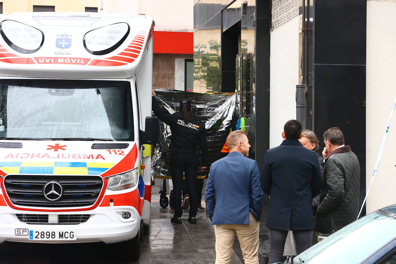 Luto y consternación en Oviedo por la muerte de dos mellizas de 12 años