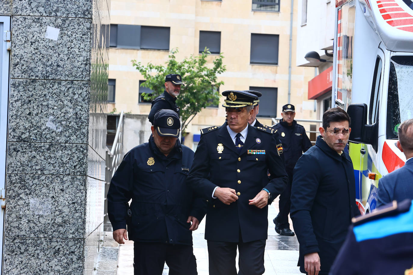 Luto y consternación en Oviedo por la muerte de dos mellizas de 12 años