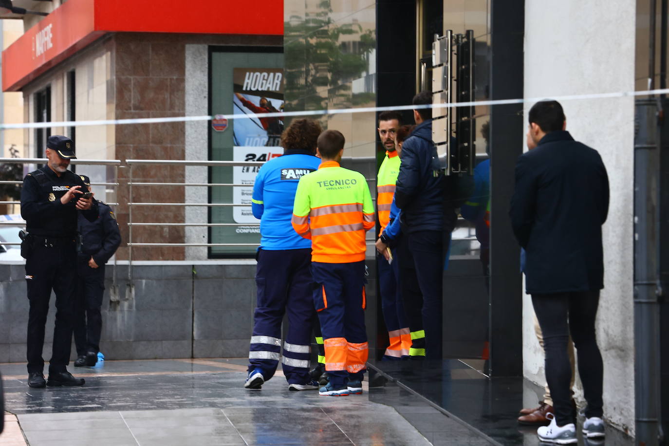 Luto y consternación en Oviedo por la muerte de dos mellizas de 12 años