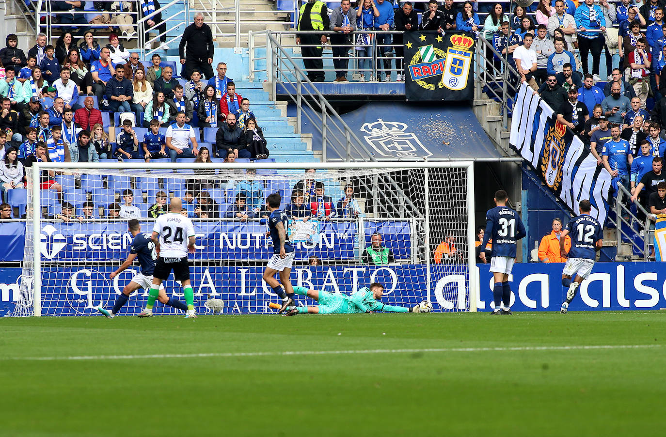 Las mejores imágenes del Oviedo 1 - 0 Racing