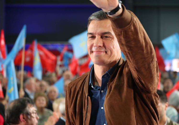 Pedro Sánchez, en Gijón.