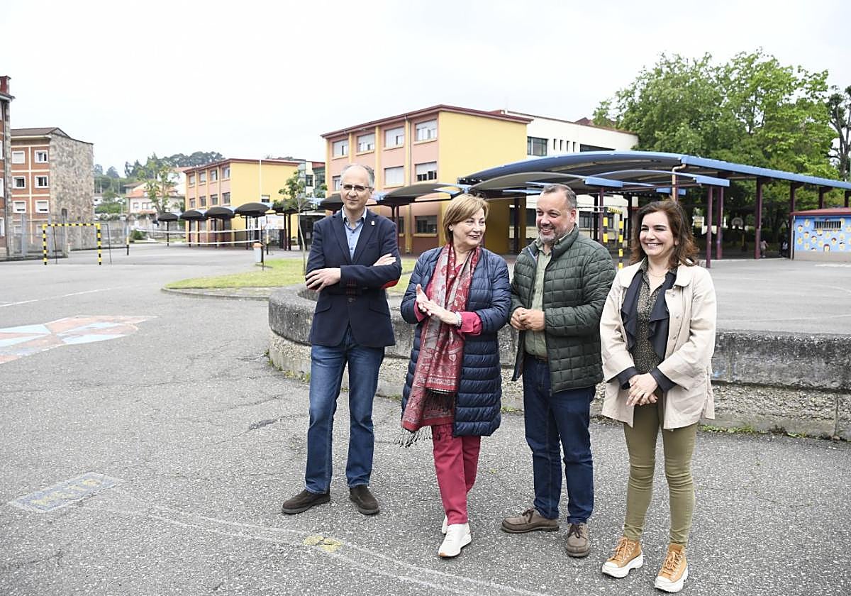 Juan Carlos Guerrero, Mariví Monteserín, Pelayo García y Yolanda Alonso,en el Marcos del Torniello.