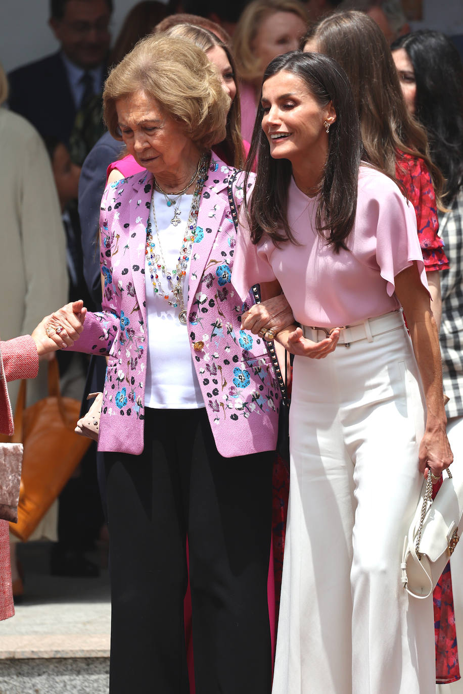 Armonía de color en la confirmación de la infanta Sofía