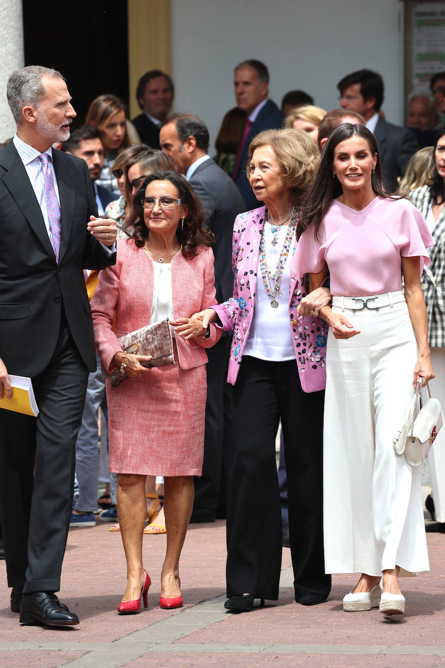 Armonía de color en la confirmación de la infanta Sofía