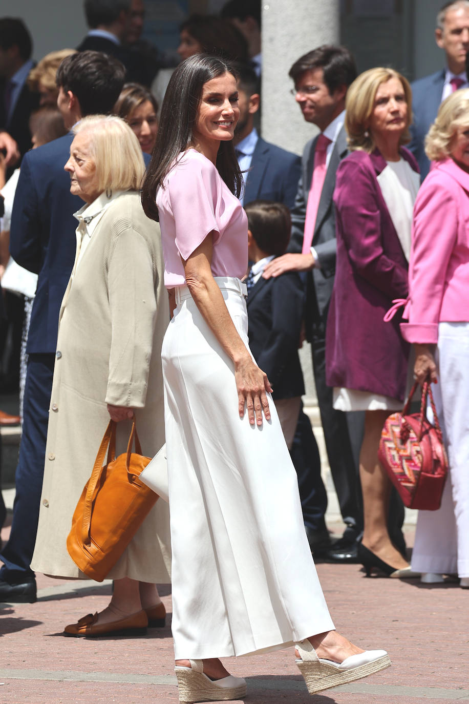 Armonía de color en la confirmación de la infanta Sofía