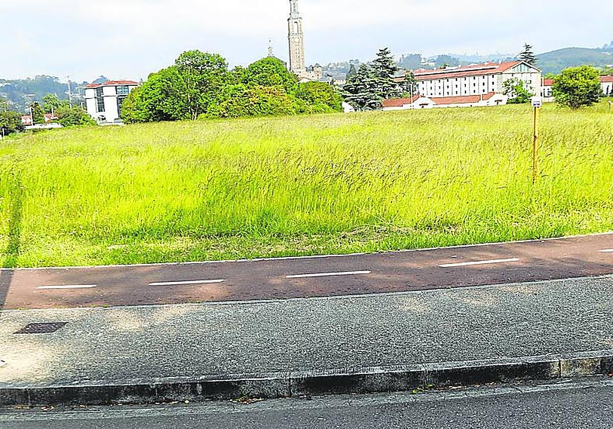 Parcela propiedad de la Universidad que ya no será cedida sino que el Ayuntamiento comprará antes de poder licitar la primera fase de la ampliación del Parque Científico y Tecnológico.