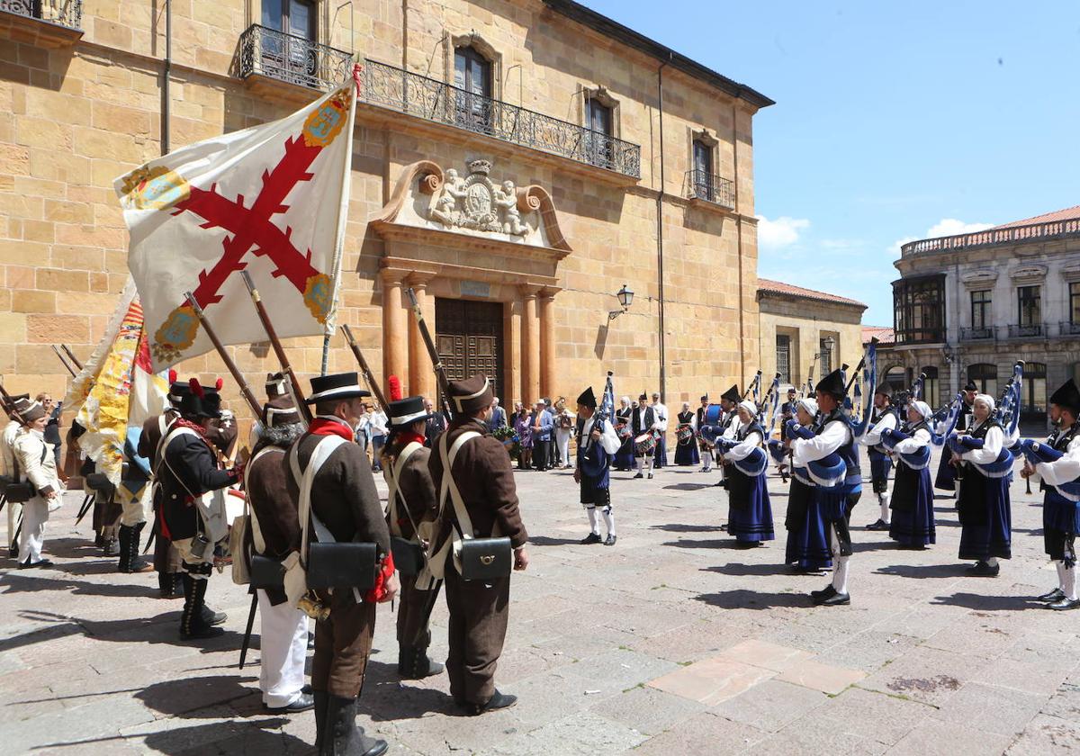 Oviedo vuelve al mayo de 1808