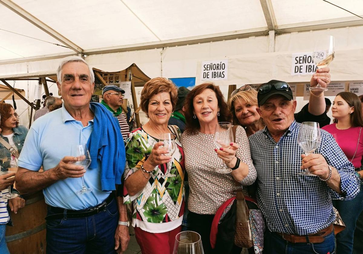 El blanco verdín, protagonista en la Fiesta del Vino de Ibias