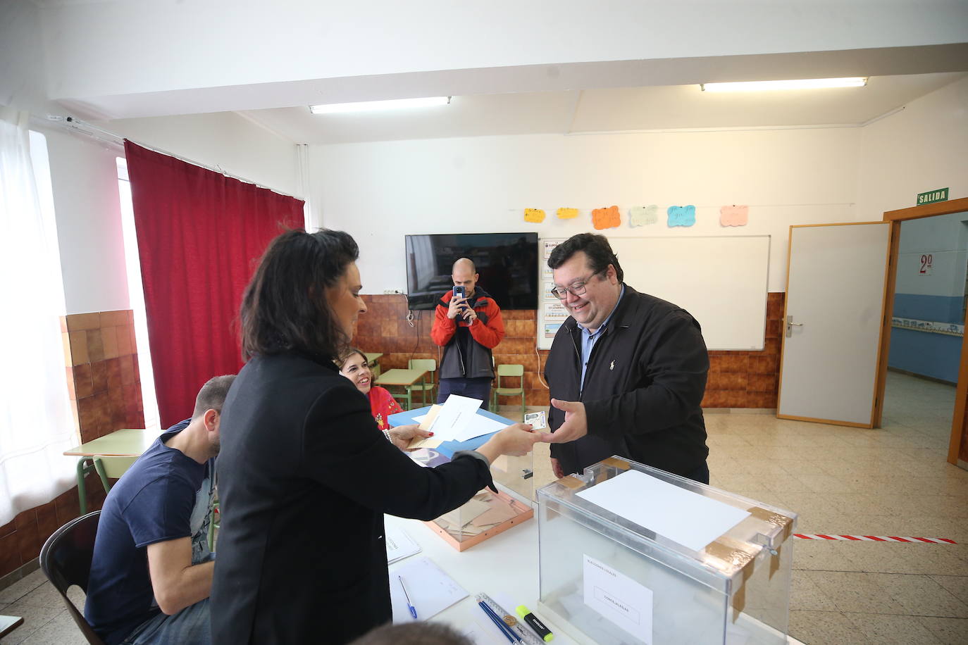 Llamamiento al voto por el futuro de Oviedo