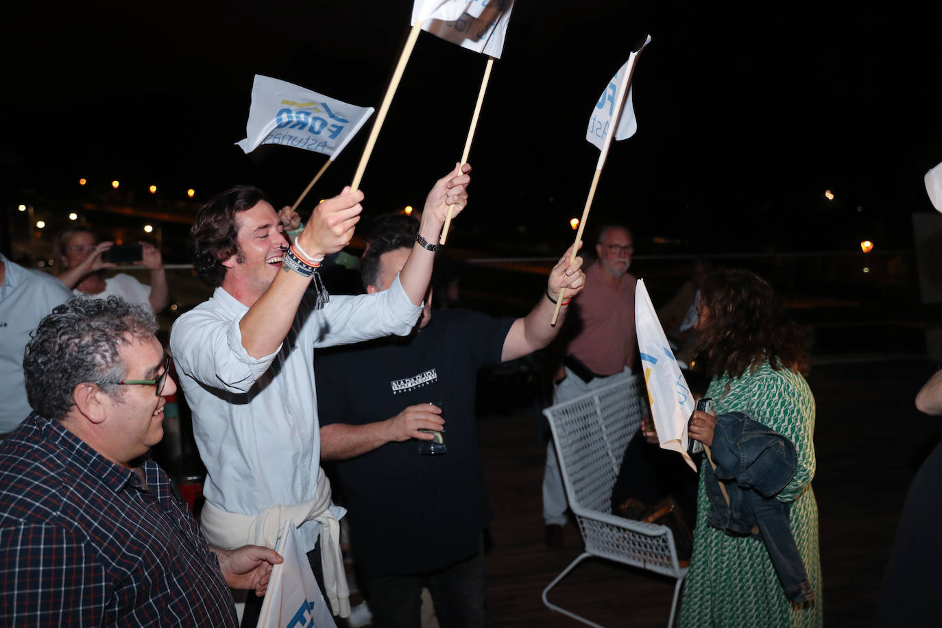 Así celebra Foro el resultado de las elecciones en Gijón