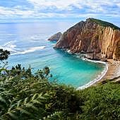 Una playa asturiana, entre las diez mejores de toda España