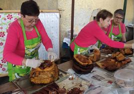 Torazo celebra este domingo su festival dedicado a la boroña