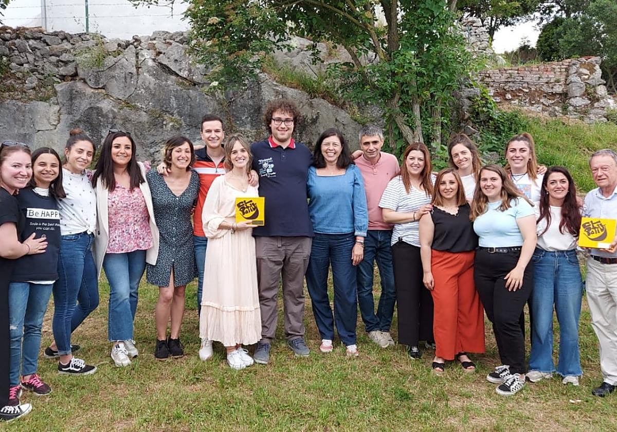 El Patiu entregó los reconocimientos solidarios a la asociación Alienta y José Máximo Fernández, de Cáritas.