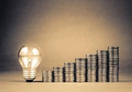 Consulta el precio de la luz por horas para viernes, 8 de junio.