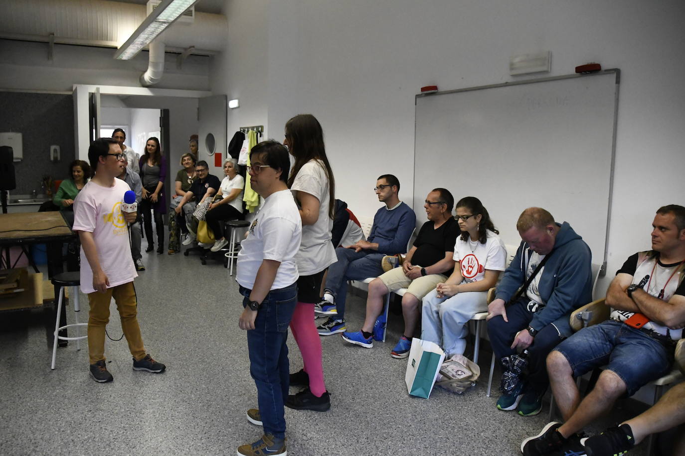 Una tormenta de cultura inunda las calles con la Noche Blanca