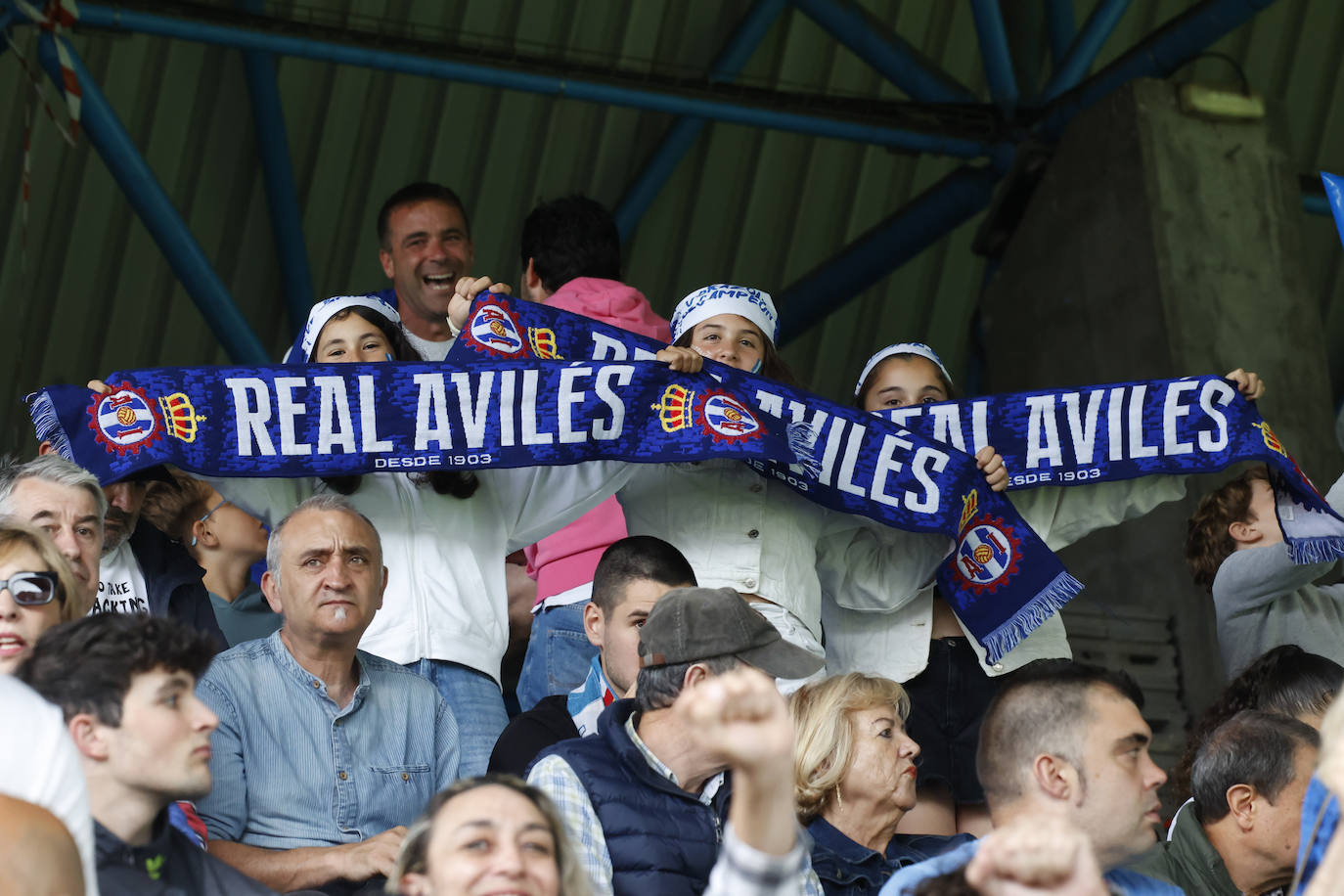 ¿Estuviste en el Real Avilés - Granada? ¡Búscate!