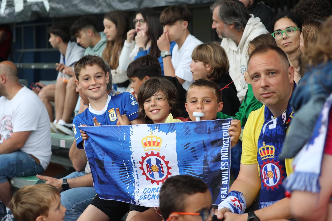 ¿Estuviste en el Real Avilés - Granada? ¡Búscate!