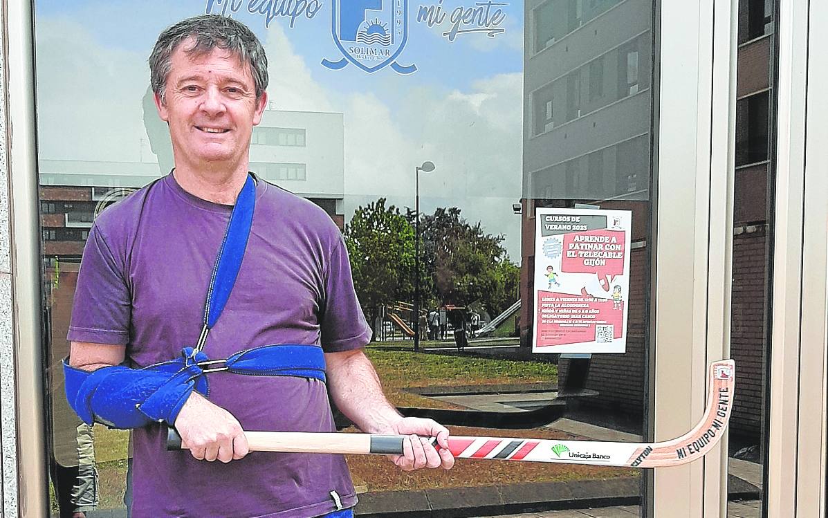 Fernando Sierra, ayer en la sede del club fabril .