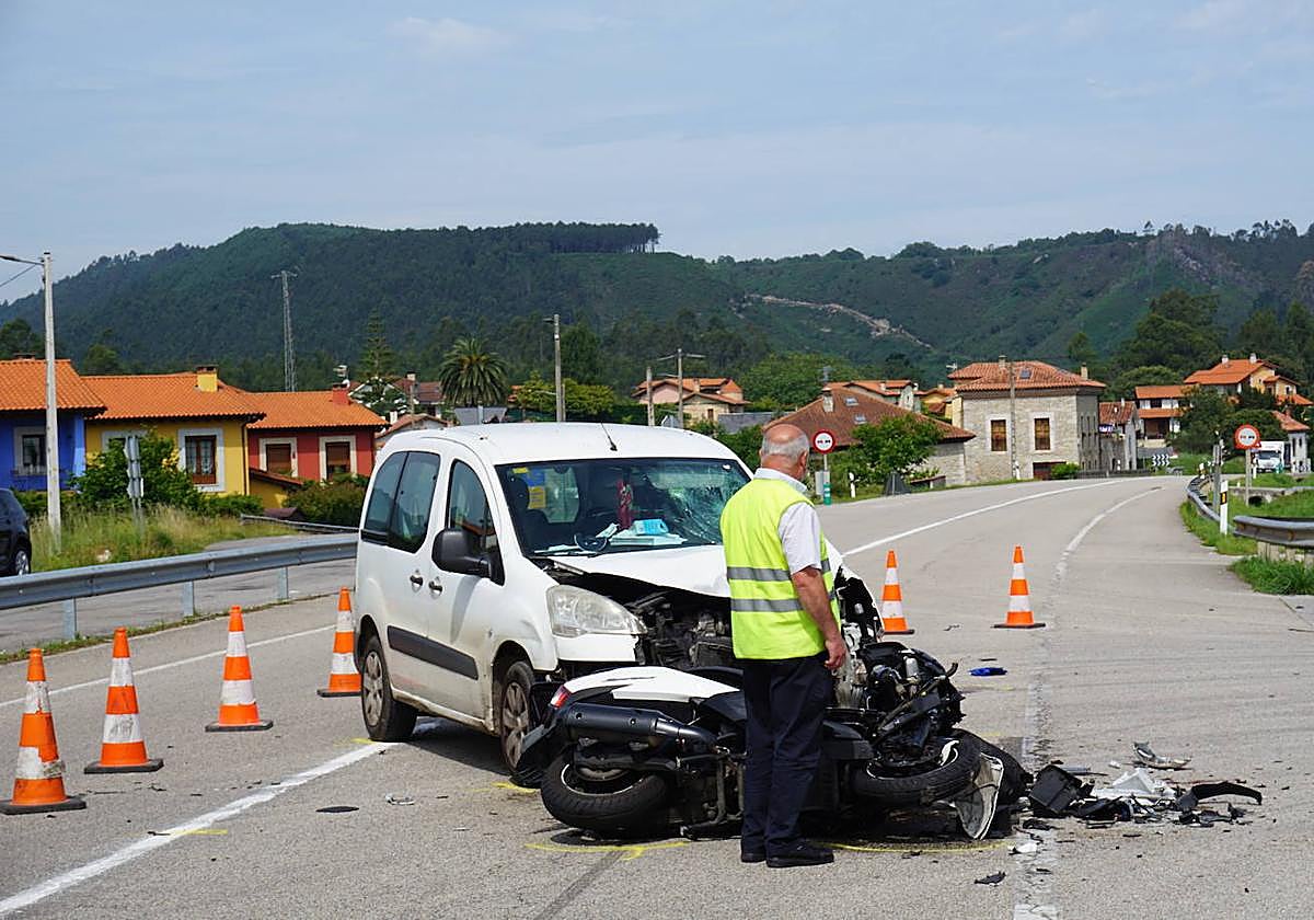 Fallece un motorista de 46 años en un accidente en Ribadedeva