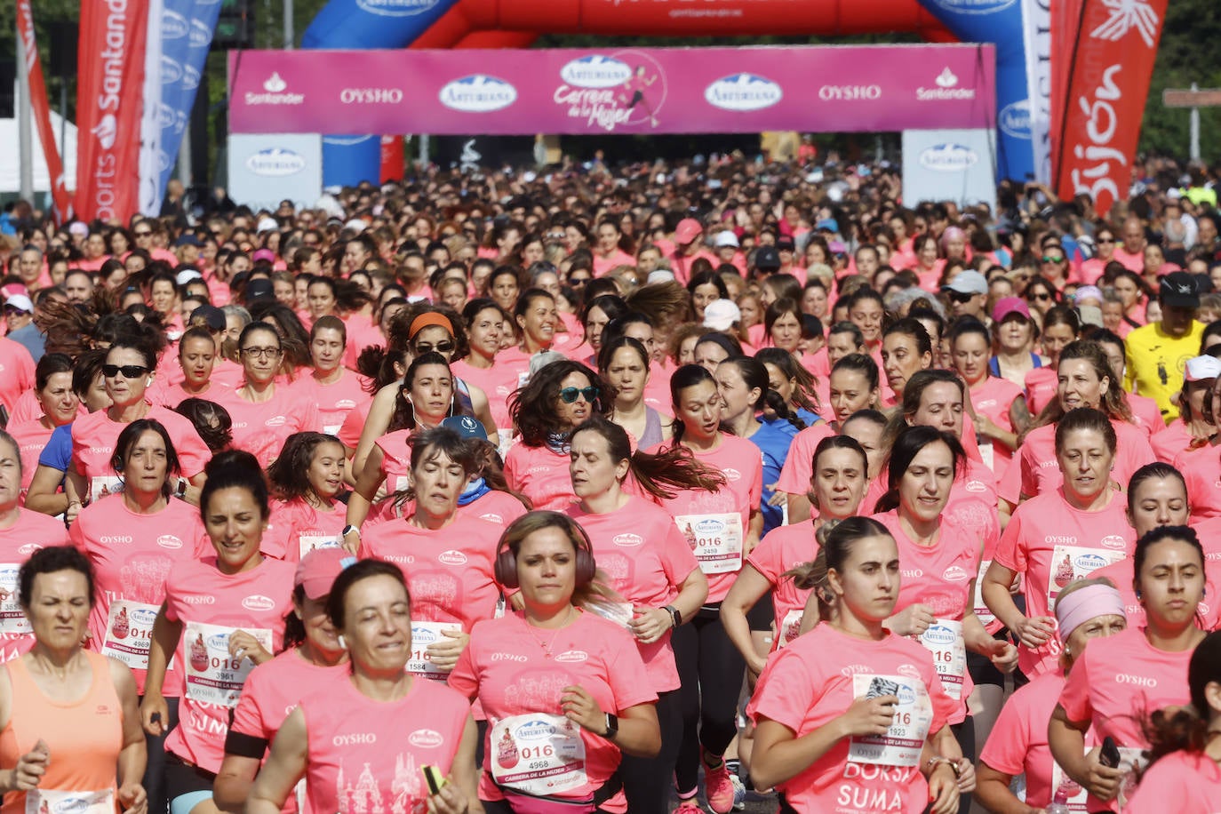 ¿Estuviste en la Carrera de la Mujer de Gijón? ¡Búscate entre las imágenes!