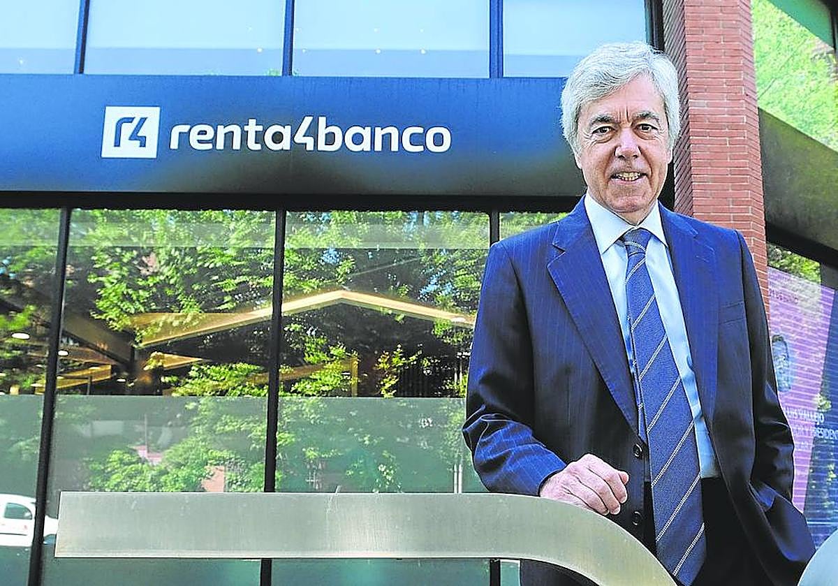 Juan Carlos Ureta posa para EL COMERCIO en la sede central de Renta 4 en Madrid.