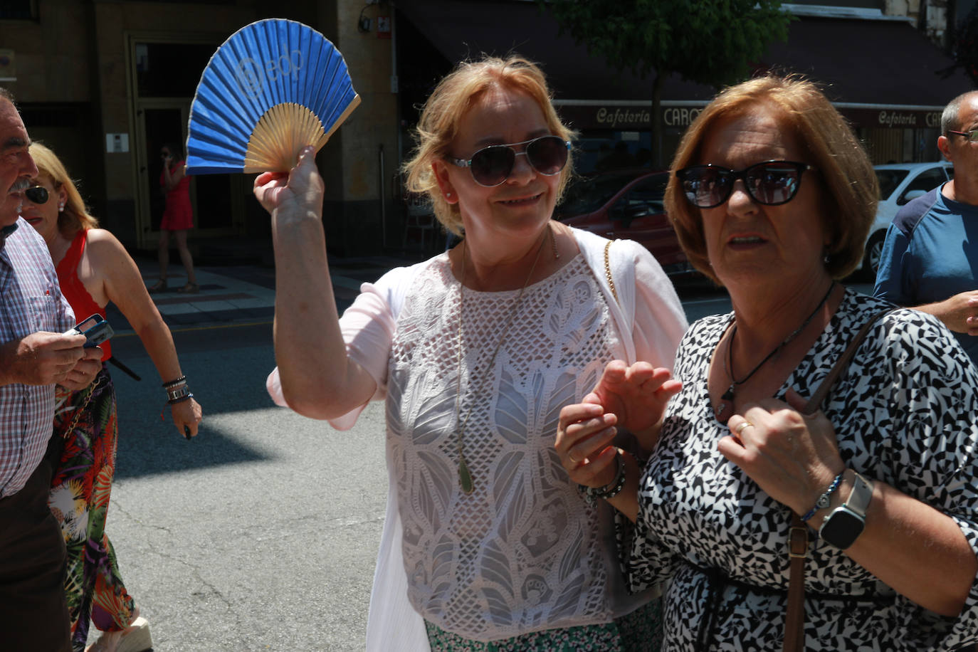 Asturias, a remojo para aliviar el calor