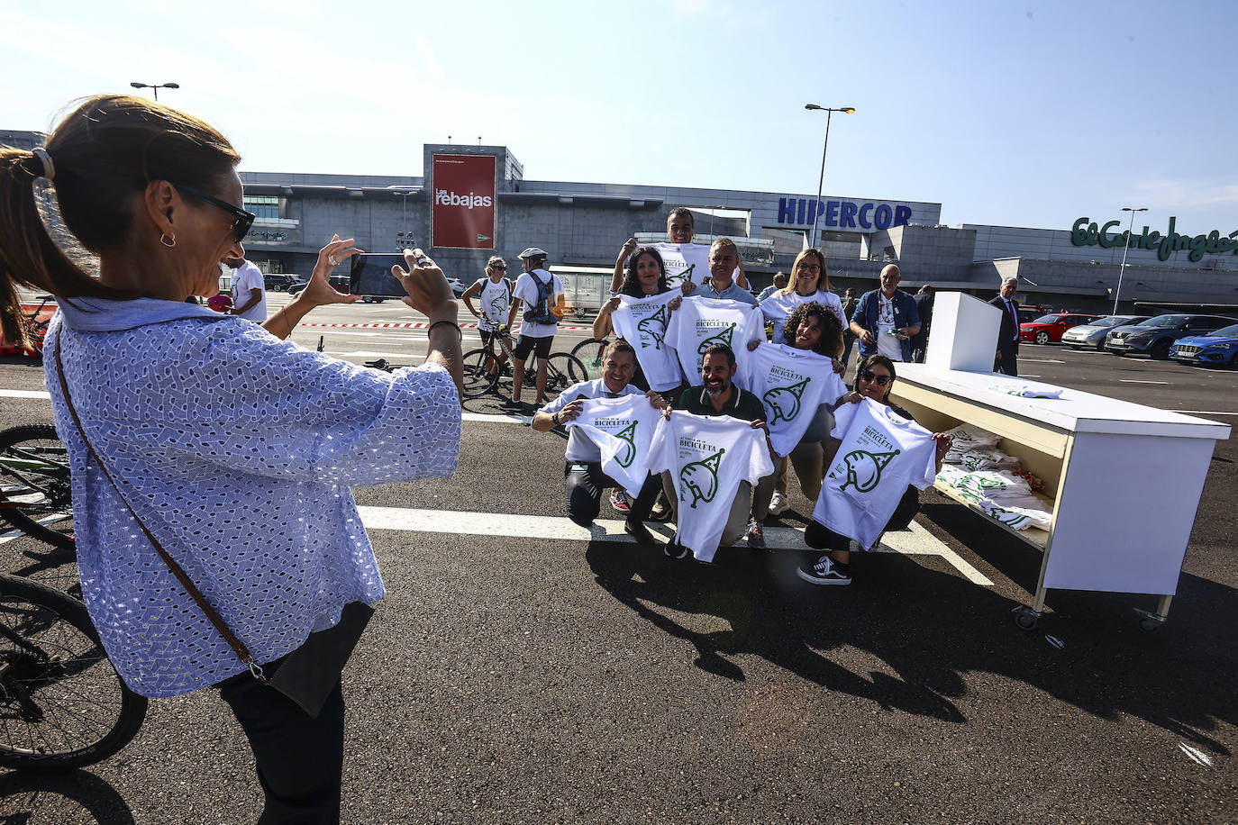 Avilés llena sus calles de bicicletas