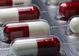 Las redes arden por la ocurrencia de una influencer de utilizar tramadol para el dolor de los tatuajes